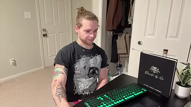 DaddydayDrinkzz online show from March 2025 05:25:01 AM