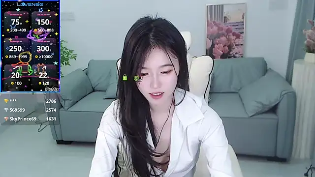 YiJin-a online show from February 2025 05:39:02 PM