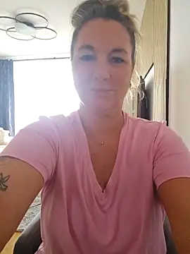 Bitch MILF6 online show from September 2025 08:02:02 AM