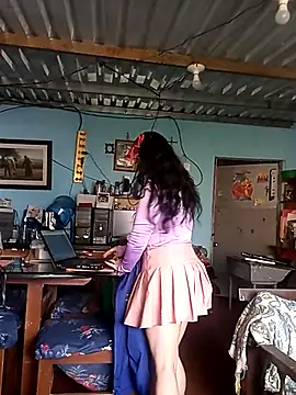 Elvishcassie  online show from October 2025 03:02:01 PM