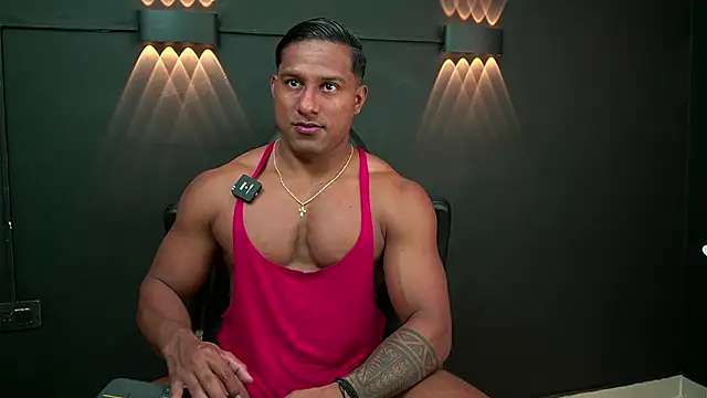 Snapshot of CallumMuscle chatting on January 2025 05:33:02 PM CallumMuscle online show from January 2025 05:33:02 PM