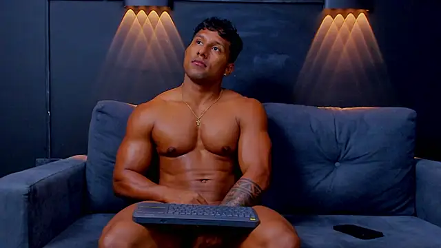 Snapshot of CallumMuscle chatting on March 2025 09:38:01 AM CallumMuscle online show from March 2025 09:38:01 AM