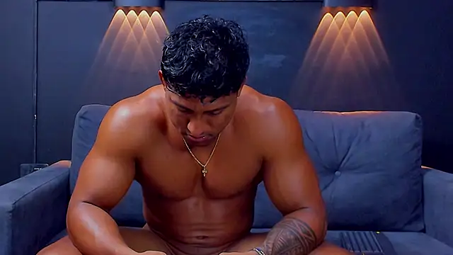 Snapshot of CallumMuscle chatting on March 2025 06:06:02 AM CallumMuscle online show from March 2025 06:06:02 AM