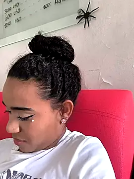 evafoxs online show from November 2025 09:28:01 PM