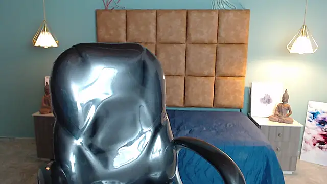 AlejooTwink online show from December 2024 06:46:02 PM