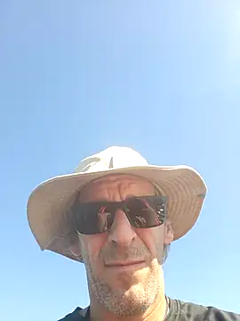 Snapshot of chatwatchcum chatting on October 2025 05:11:01 PM chatwatchcum online show from October 2025 05:11:01 PM