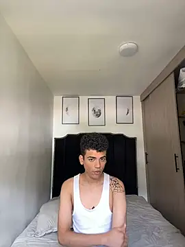 Leo bunny hot online show from December 2024 04:05:01 PM