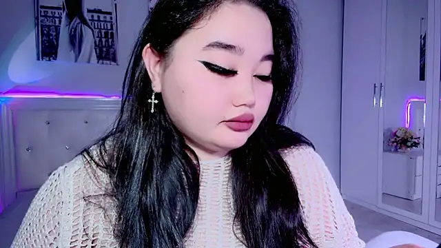 amina moonlightt online show from December 2024 04:47:01 AM