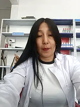 Megan jennerr online show from October 2025 07:01:02 PM