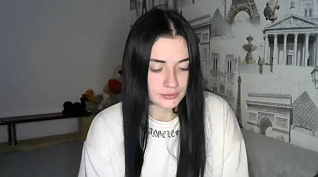 Liana diva online show from December 2024 11:25:01 PM
