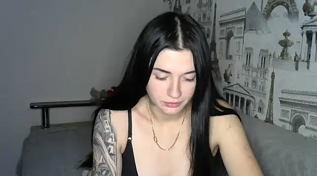 Liana diva online show from December 2024 11:29:02 PM