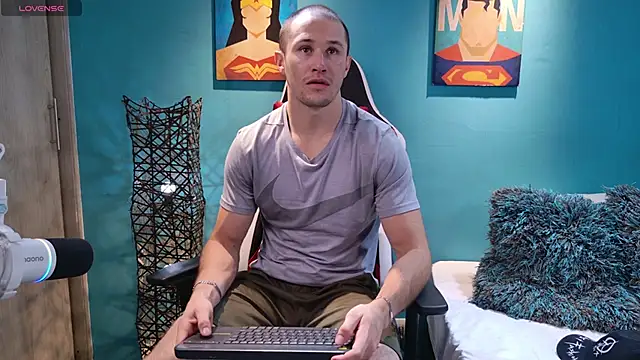 AxelFairchaild online show from January 2025 01:35:01 PM