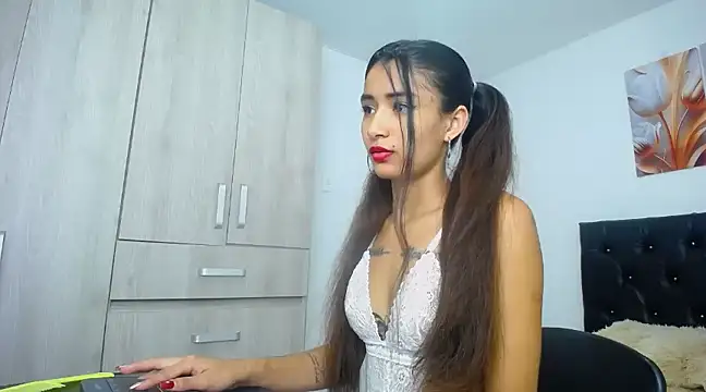 conni f00x online show from January 2025 12:27:02 PM