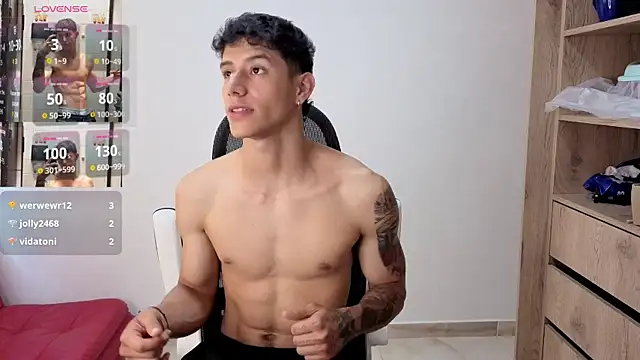 Snapshot of Cristopher23_ chatting on October 2025 02:06:02 PM Cristopher23 online show from October 2025 02:06:02 PM