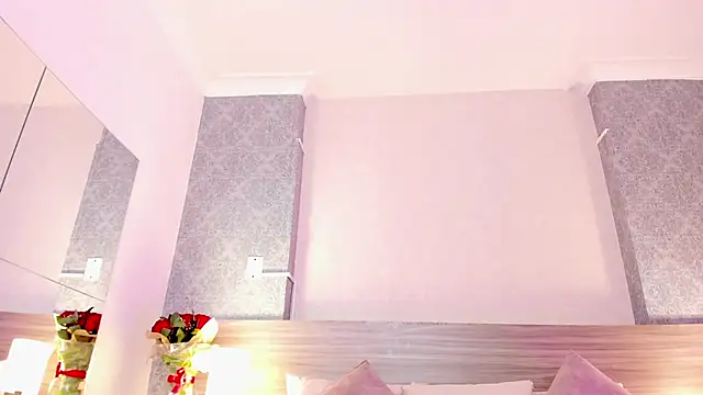 Mistyca online show from February 2025 12:11:01 PM