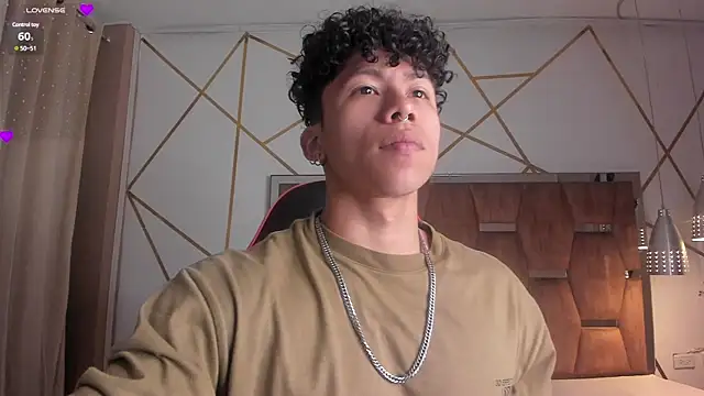 Snapshot of AkazaBoy_ chatting on January 2025 04:06:02 AM AkazaBoy online show from January 2025 04:06:02 AM