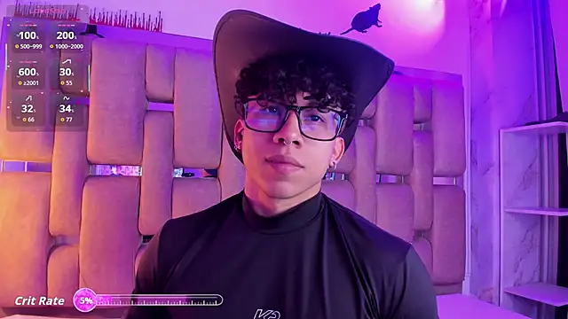 Snapshot of AkazaBoy_ chatting on October 2025 08:10:01 PM AkazaBoy online show from October 2025 08:10:01 PM