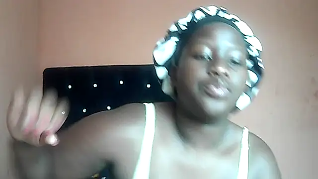 MelaninBear online show from December 2024 01:33:02 PM