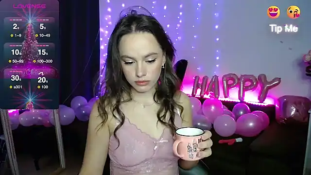 Emillias online show from December 2024 02:11:01 PM