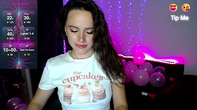 Emillias online show from December 2024 05:43:01 PM