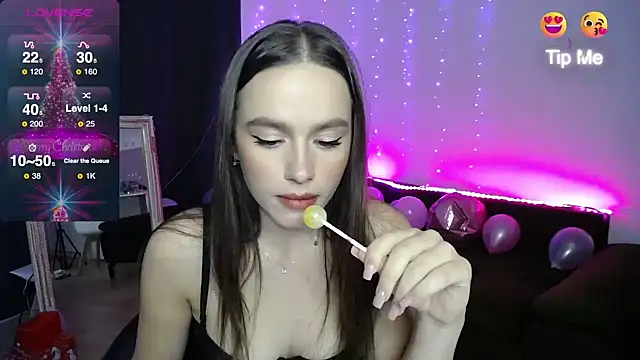 Emillias online show from December 2024 02:23:02 PM