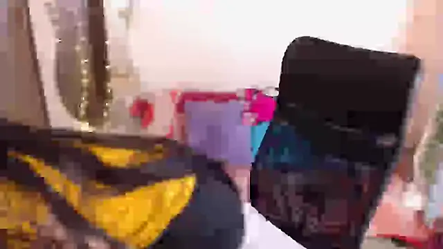 Snapshot of LUCY_LI chatting on January 2025 07:24:01 PM LUCY LI online show from January 2025 07:24:01 PM