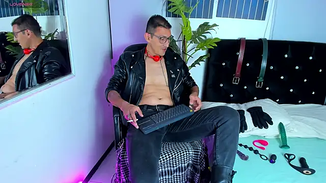 enzopratt online show from February 2025 03:23:02 AM