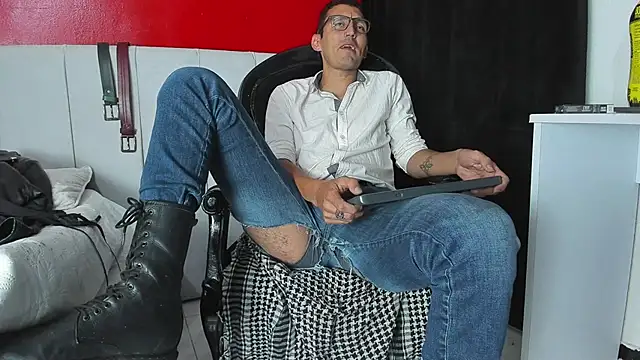 enzopratt online show from March 2025 07:19:01 AM