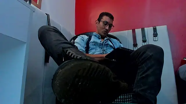 enzopratt online show from March 2025 07:04:02 AM