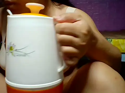 Snapshot of Mimi18x chatting on October 2025 03:29:02 AM Mimi18x online show from October 2025 03:29:02 AM