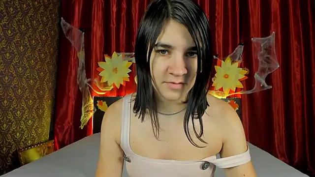 Snapshot of _Polly_Love_ chatting on November 2025 07:07:03 AM Polly Love online show from November 2025 07:07:03 AM