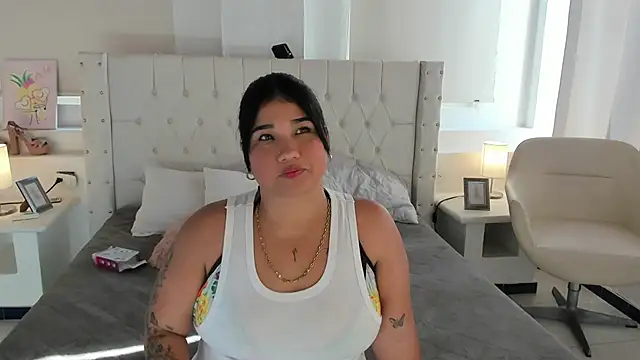 Gabycutee online show from January 2025 08:15:01 PM
