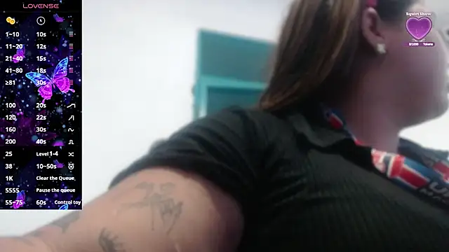 Gabycutee online show from October 2025 09:23:02 PM