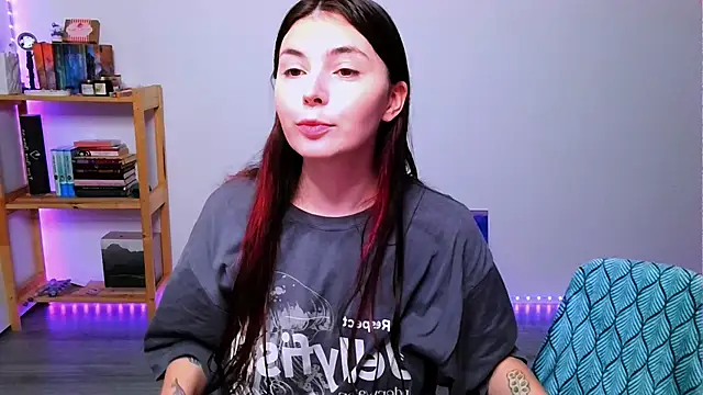 peaachybabe   online show from September 2025 04:55:02 PM