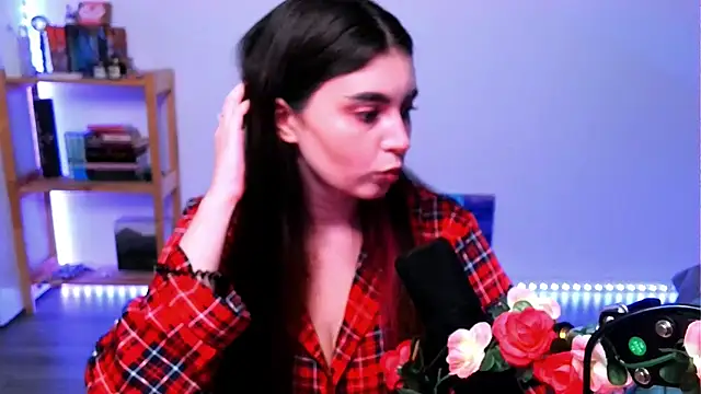 peaachybabe   online show from September 2025 04:56:01 PM