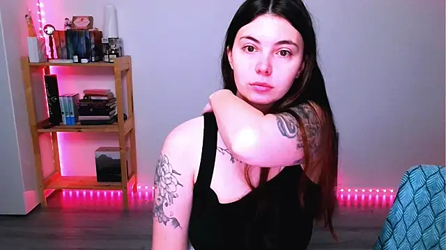 peaachybabe   online show from October 2025 02:56:01 AM