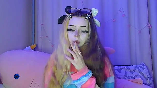 Snapshot of suemeow chatting on October 2025 11:16:01 PM suemeow online show from October 2025 11:16:01 PM