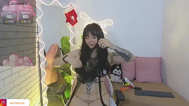 Snapshot of hina_tay chatting on December 2024 07:39:01 AM hina tay online show from December 2024 07:39:01 AM