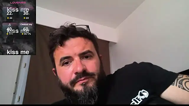 CaroAndMarc online show from October 2025 02:27:02 PM