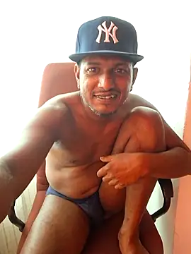 dmancams1874 online show from October 2025 01:53:02 PM