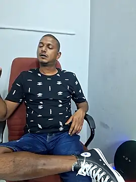 dmancams1874 online show from November 2025 03:12:01 PM