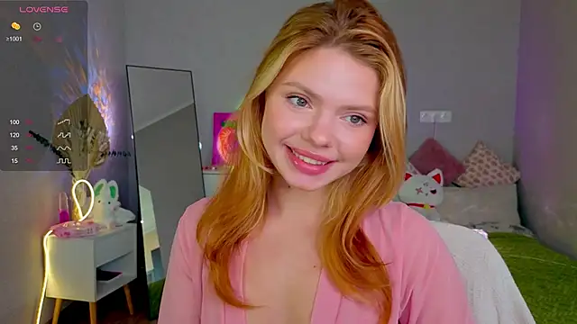 Red  Candy online show from October 2025 01:19:01 PM