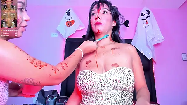 LuciaMoretti  online show from October 2025 01:34:02 PM