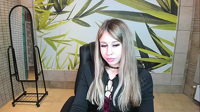 mila camilla online show from September 2025 01:53:01 AM
