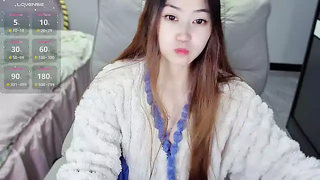 Feifei-cn online show from March 2025 12:44:02 PM