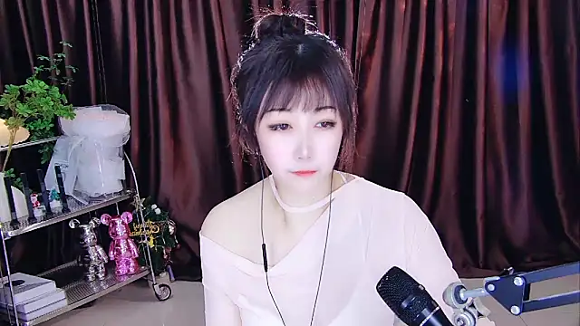 xiaoya666--baby online show from February 2025 02:19:02 PM