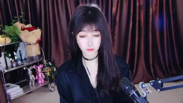 xiaoya666--baby online show from February 2025 02:32:01 PM