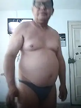 Snapshot of catatunboculion chatting on January 2025 11:32:02 AM catatunboculion online show from January 2025 11:32:02 AM