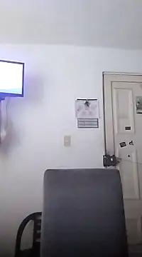 Snapshot of catatunboculion chatting on February 2025 11:42:01 AM catatunboculion online show from February 2025 11:42:01 AM