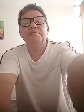 Snapshot of catatunboculion chatting on February 2025 02:01:01 PM catatunboculion online show from February 2025 02:01:01 PM